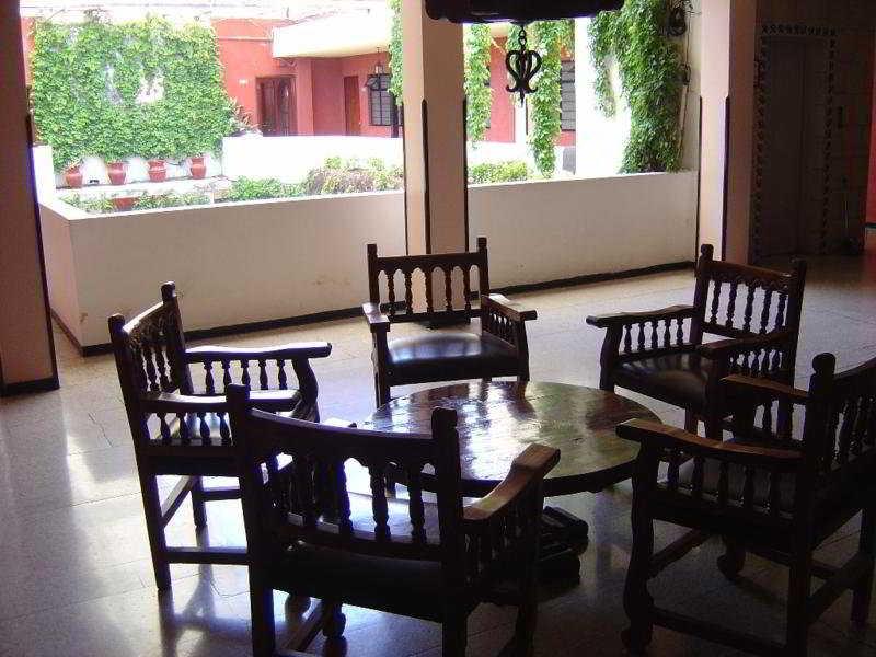 Hotel Imperial Puebla Bagian luar foto